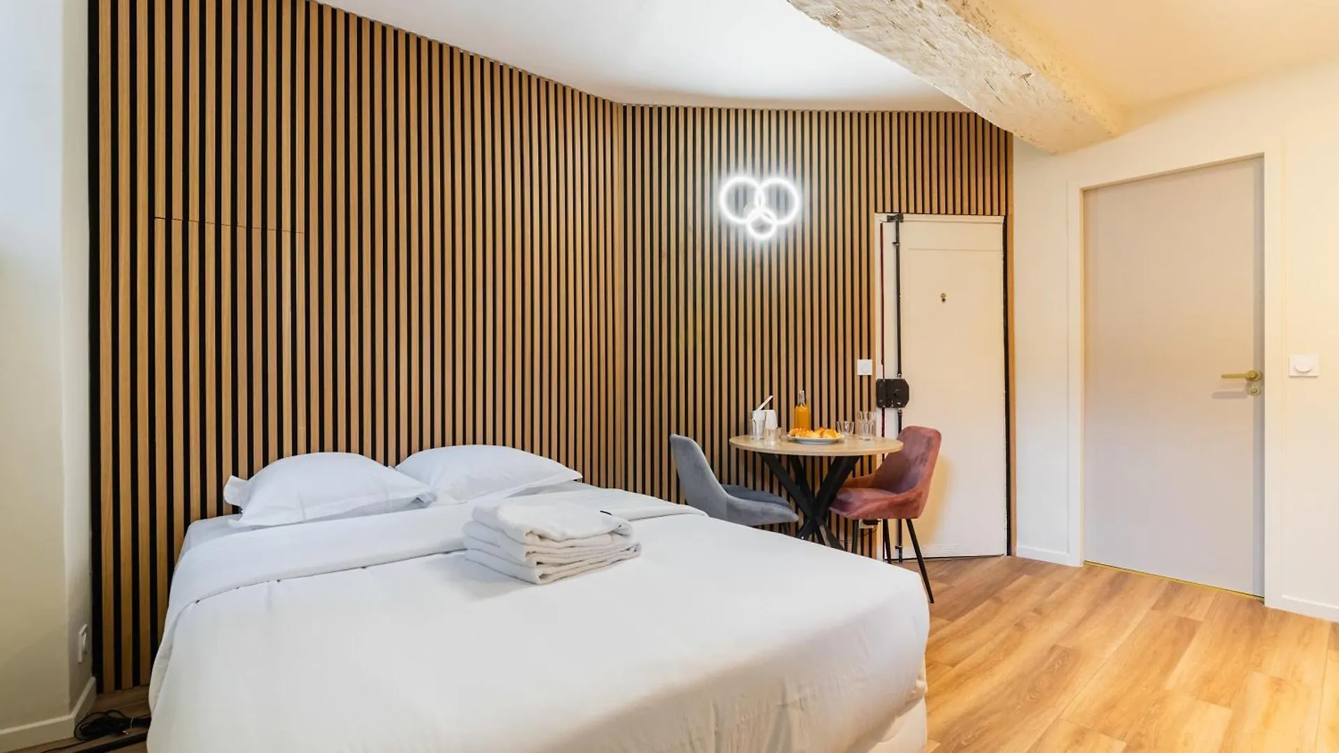 Apartment Studio Charmant Ile Saint Louis Paris 4 - 2P France
